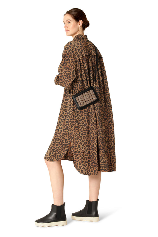 Lítil fléttuð taska