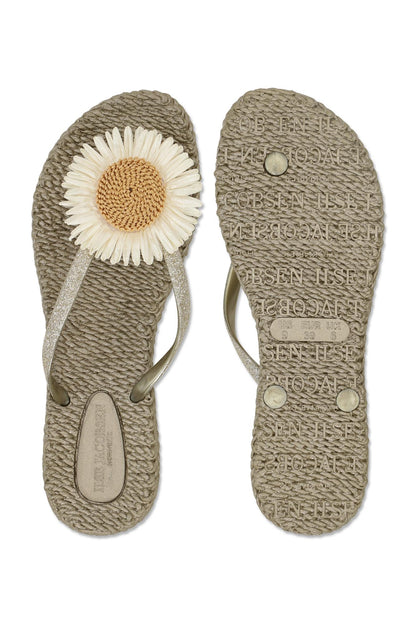 Cheerful Sandalar með blómi